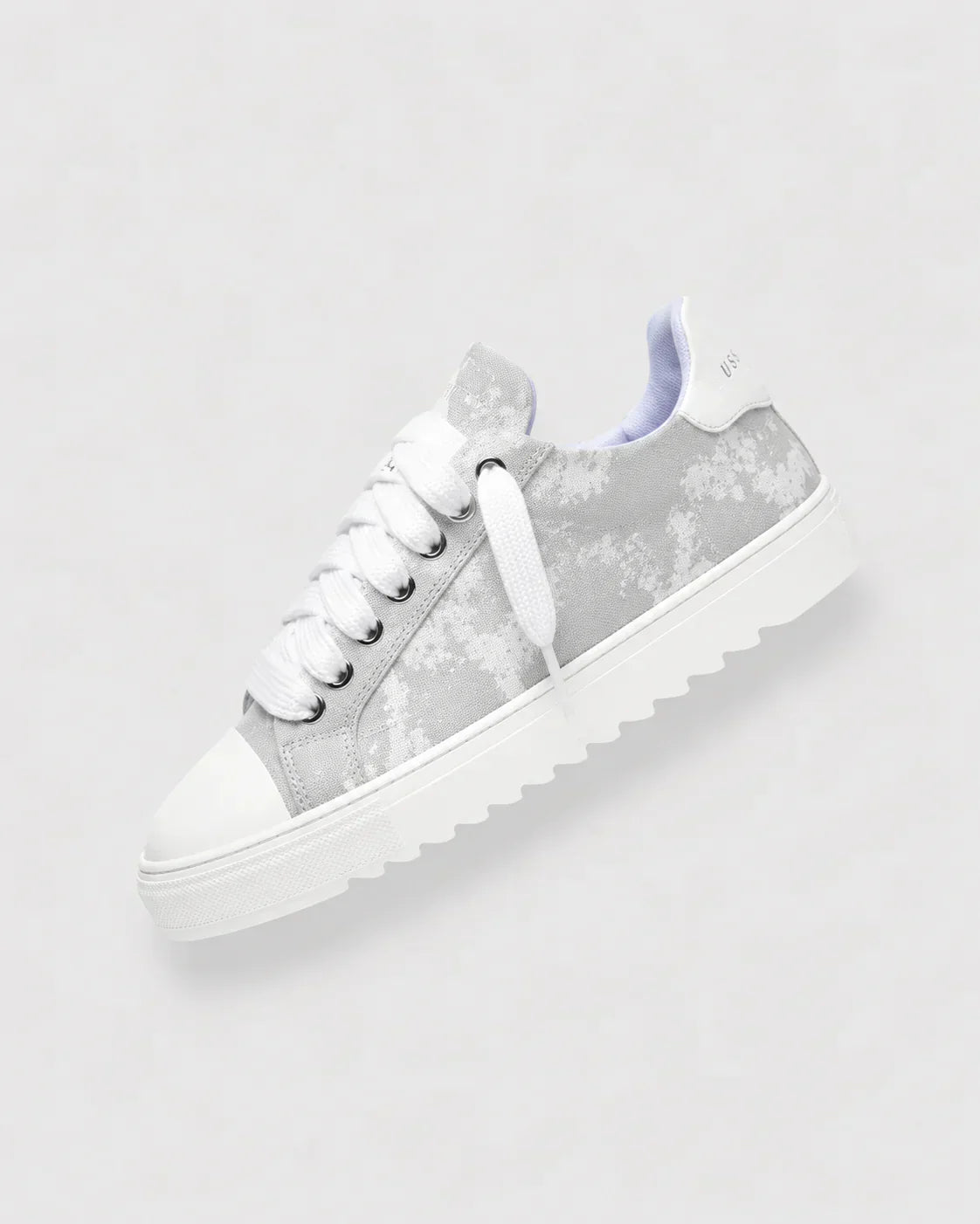 NUM SNEAKER