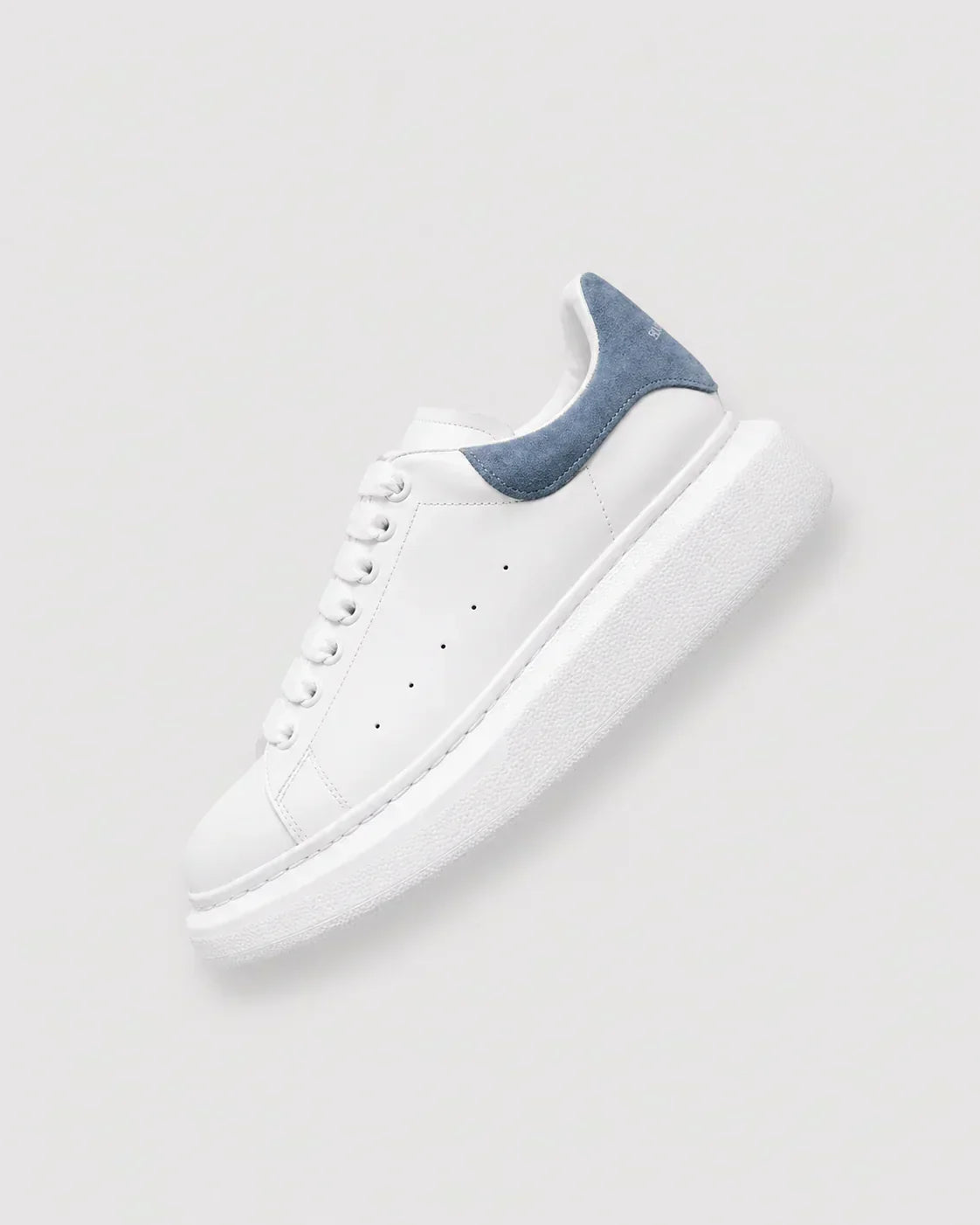 QUEEN SNEAKER