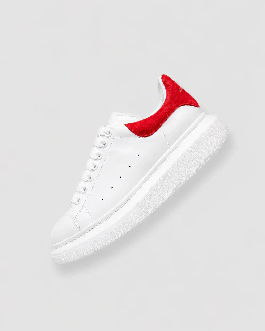 QUEEN SNEAKER